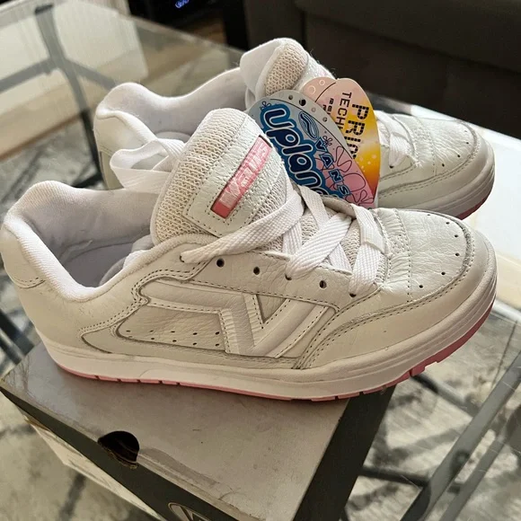 Vans Shoes Nib Vans Upland Tones Colorchanging Whitepink Size